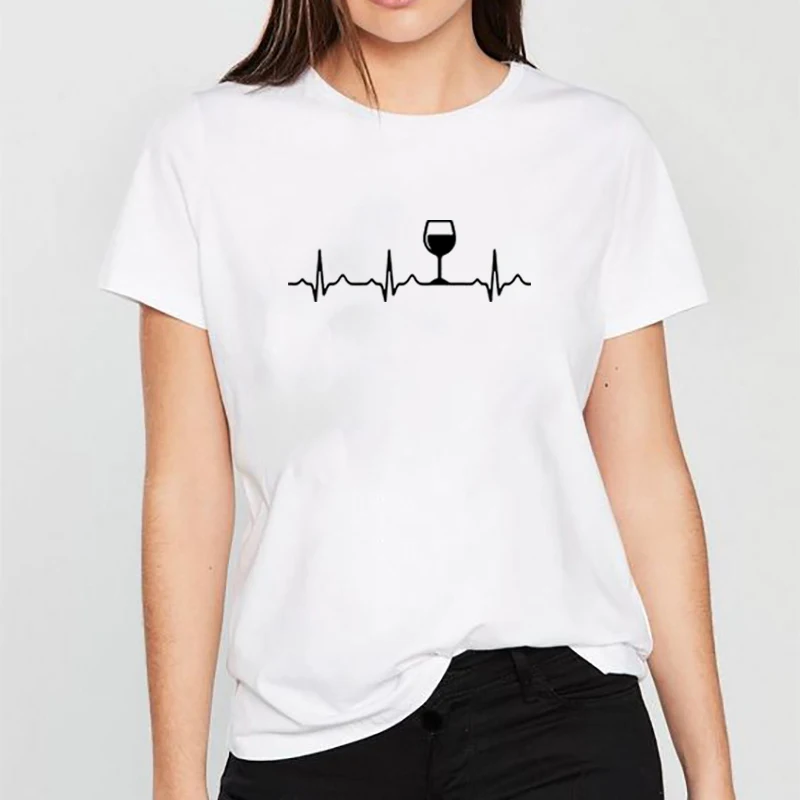 Женская хлопковая футболка с коротким рукавом круглым вырезом и принтом