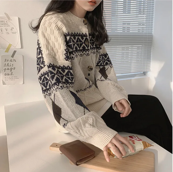 

College Style Versatile Round Neck Christmas Pattern Knitted Thickened Cardigan Sweater