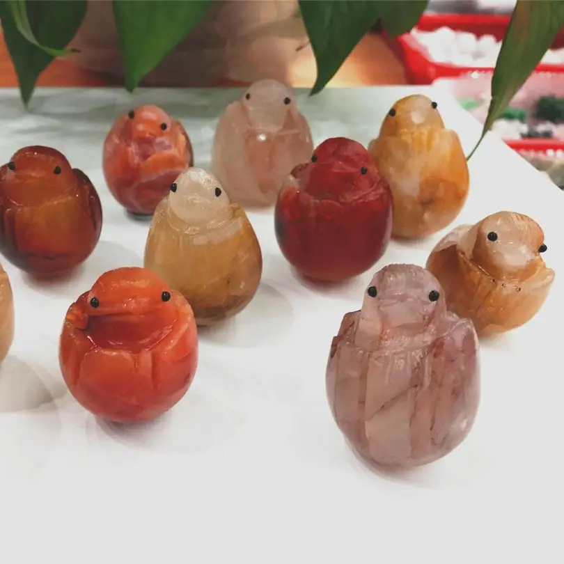 

Natural Fire Quartz Crystal Hand Carved Lovely Chick Mineral Ornament Handmade Chicken Eggs Folk Crafts Magic Stones For Jewelry