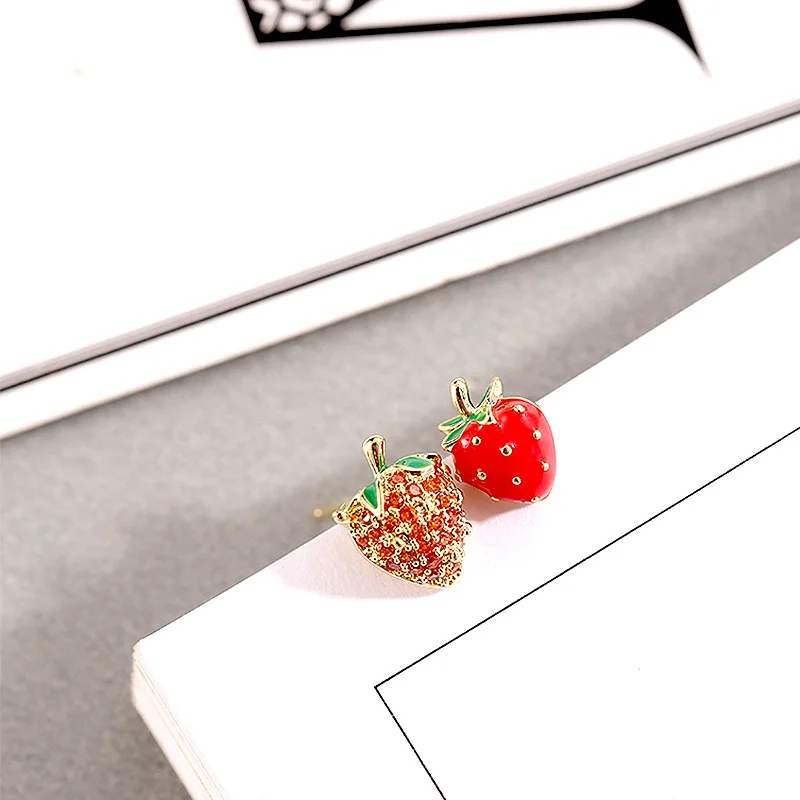 Милые корейские красные стразы эмаль серьги гвоздики в форме фруктов для женщин