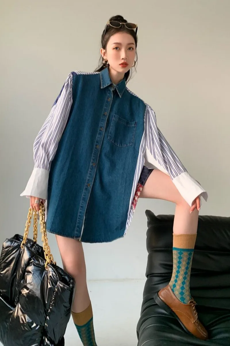 

2021 New Spring Women's Retro Contrast Color Denim Patchwork Stripes Streetwear Shirt Ladies Loose Long Shirt Blouses