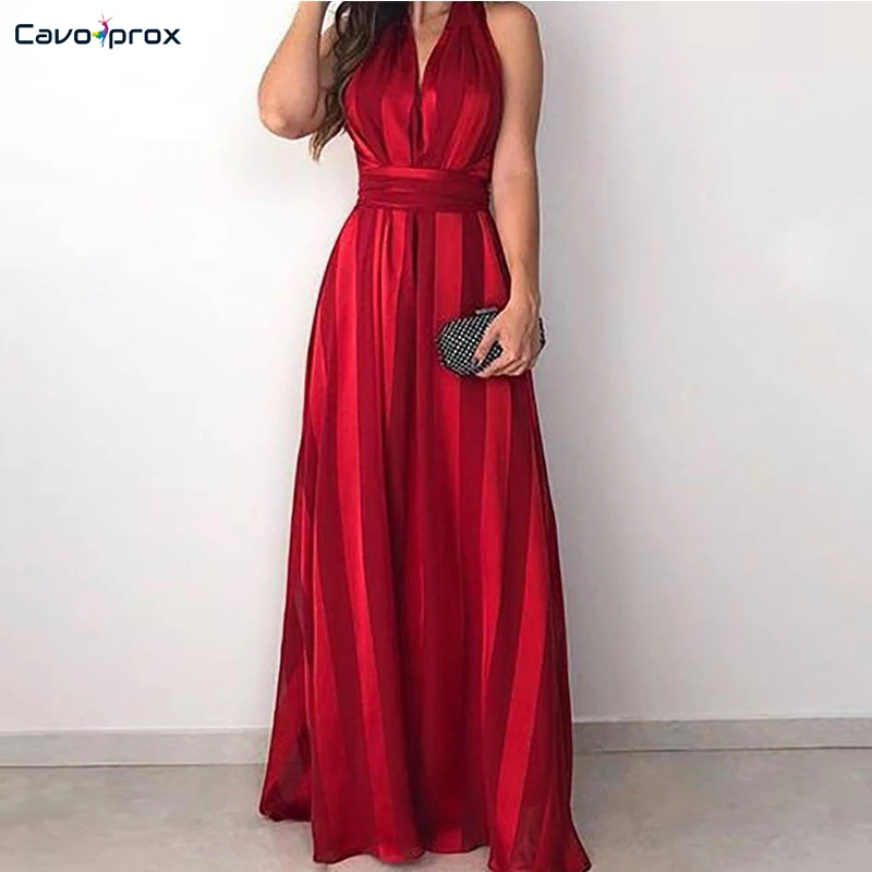 Женское элегантное платье без рукавов с градиентными полосками и v-образным