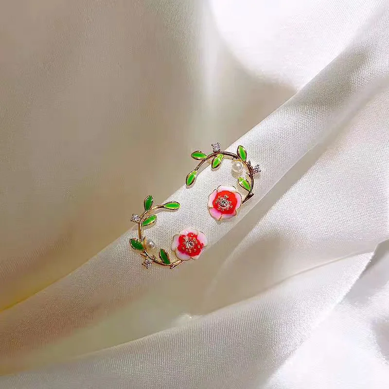pin French retro literary style earrings flowers and leaves niche personality high sense | Украшения и аксессуары