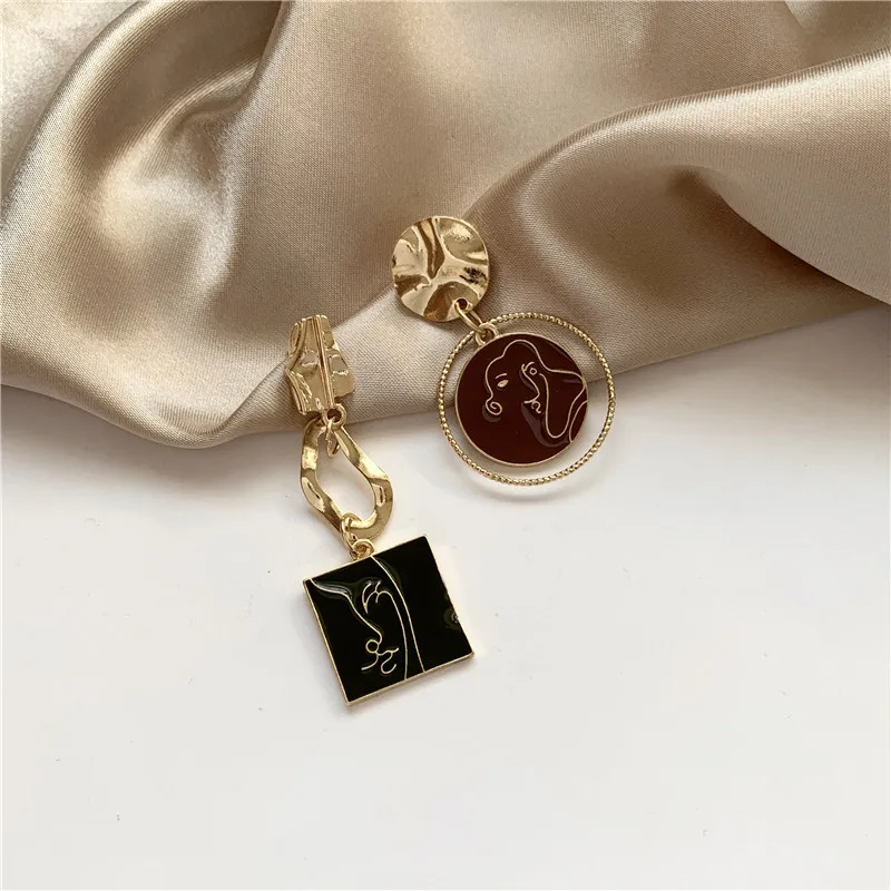 Женские асимметричные серьги корейские винтажные геометрические с