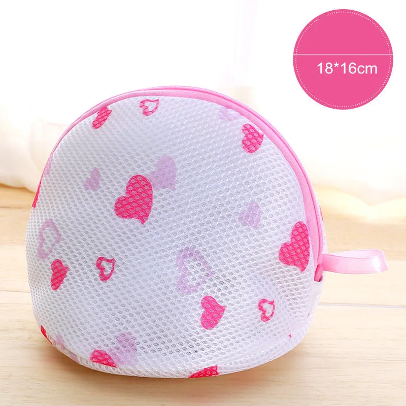 Современный стильный мешок для стирки бюстгальтеров на молнии с принтом сердца