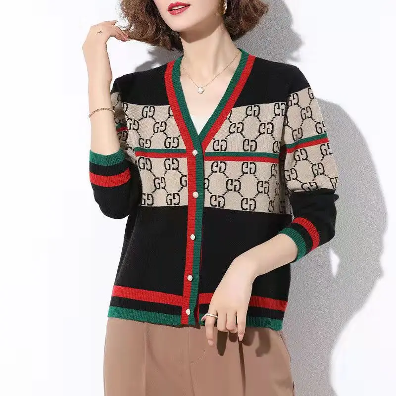 

2021 Fashion Ladies Long Sleeve Cardigan Knit Diamond Sweater Korean Ladies Sweater Pullover with Button Fleece Jacket