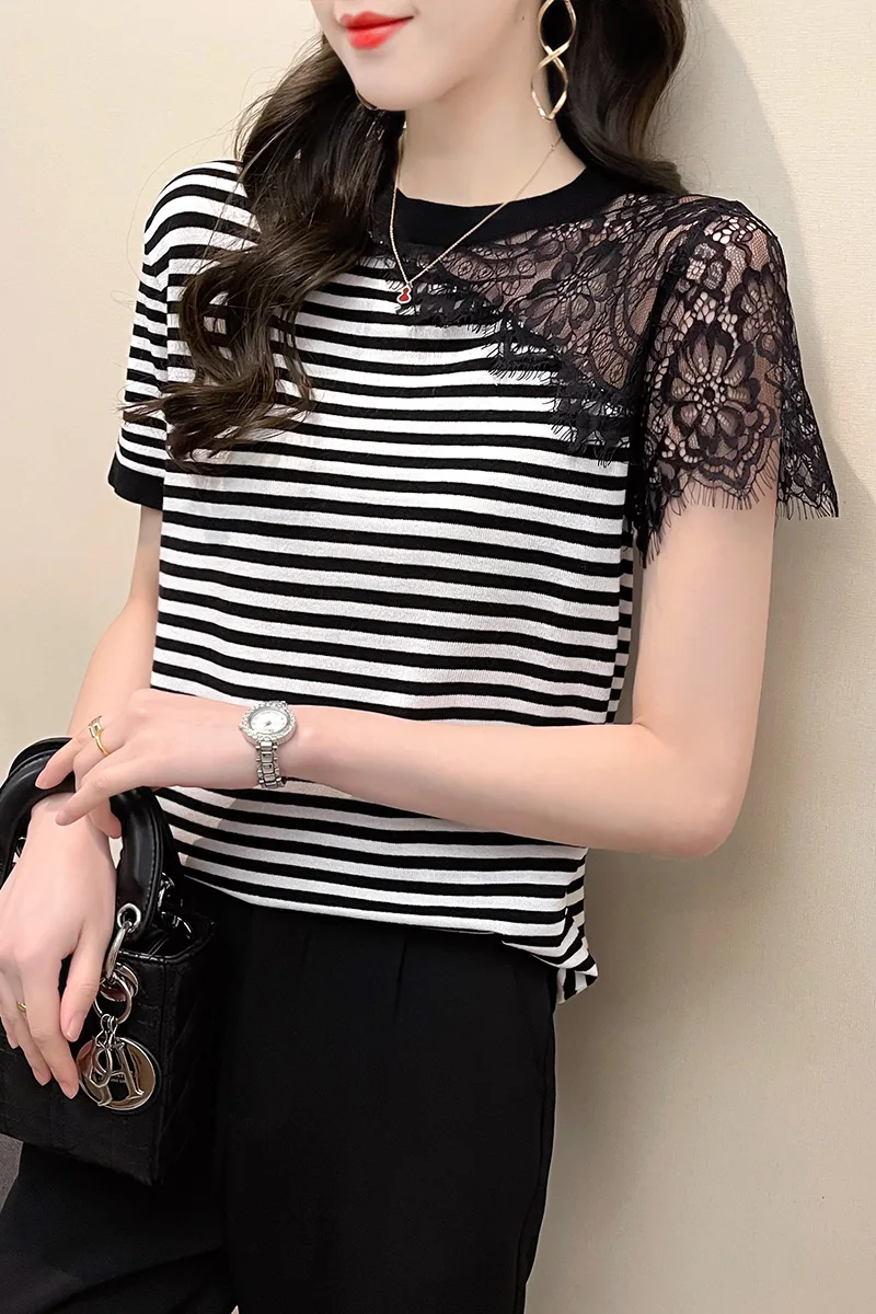 

Ice Silk Knitted Short-Sleeved T-Shirt Women's Summer 2021 New Loose and Versatile Lace Stitching Bottoming Top