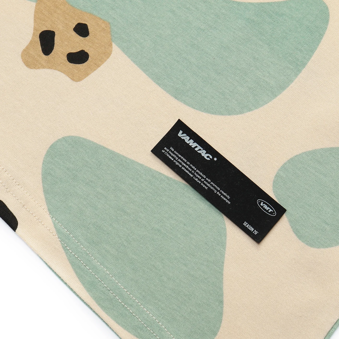 

2021 Summer Casual Tshirt Harajuku T-Shirt Streetwear Retro Cow Pattern T-Shirt Hip Hop Loose Cotton Short Sleeve Shirt