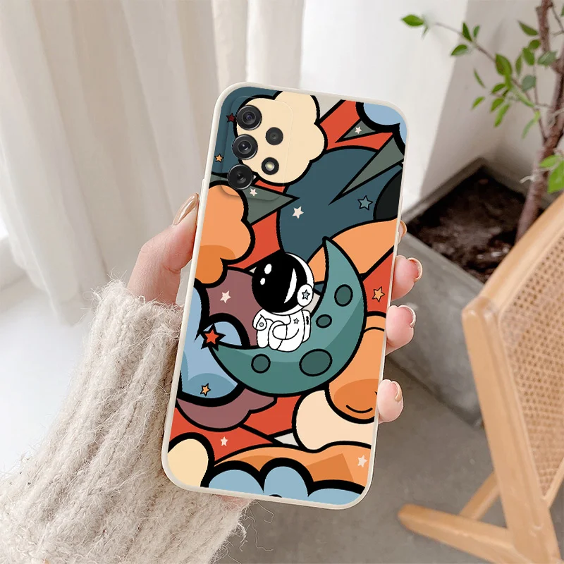 Astronaut Case For Samsung A72 A52 A42 A32 A22 A21S A02S A12 A02 A71 A51 A41 A31 S21 S20 FE S10 S9 Ultra Plus Phone Back Cover