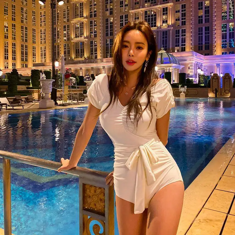 

2021 New Summer Sexy Swimwear Women One Piece Swimsuit Female Bodysuit Monokini Solid Bathing Suit Bandage Beach Wear
