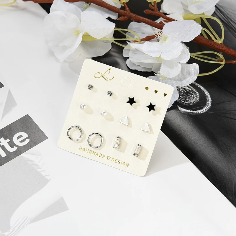 Новые модные серьги-гвоздики для женщин и девочек в форме звезды треугольник