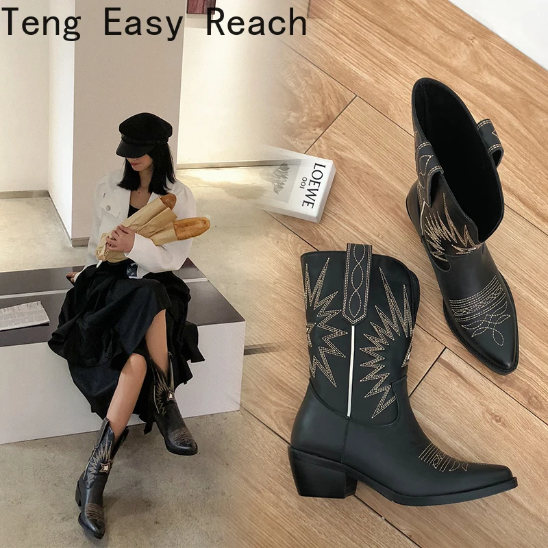 

Fashion Embossing Women Ankle Boots Pointed Toe Embroider Women Boots Med Heels Retro Knight Boots Female Genuine Leather Botas