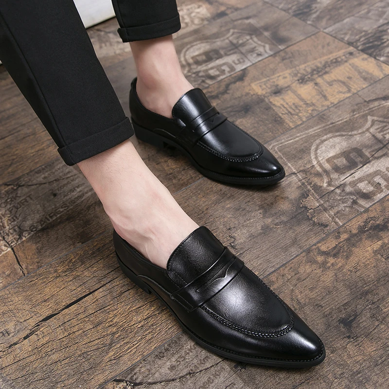 

Zapatos Hombre Casual Cuero Summer Men Shoes Leather For Business Pointed Scarpe Uomo Patent Male