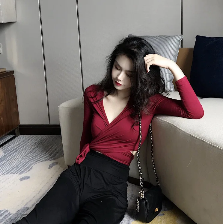 Сексуальная тонкая футболка на шнуровке 2020 новый короткий Укороченный кардиган