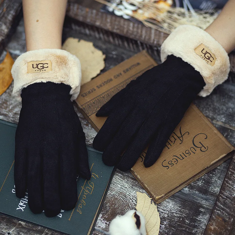 

New Winter Female Lace Warm Cashmere Three Ribs Cute Bear Mittens Double Thick Plush Wrist Women Touch Screen Driving Gloves 81C