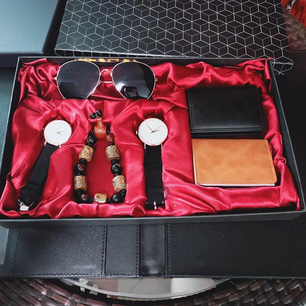 Couple Watches Set Men /Women Simple watch Gifts for Lover's 6pcs/set Boutique Present Beaded Bracelet Sunglasses Card Holder