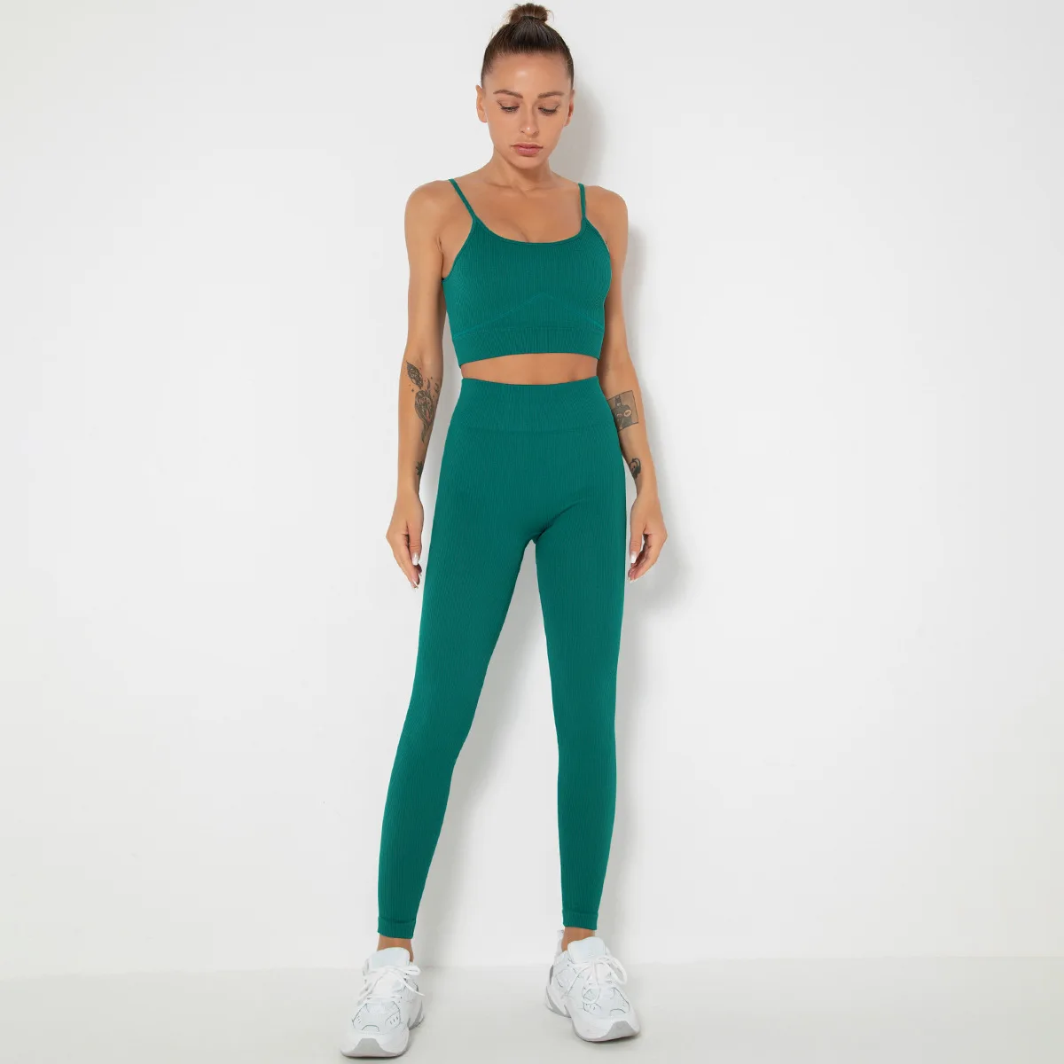 

Бесшовный комплект для йоги для женщин, бюстгальтер, брючный костюм, модный костюм для фитнеса, тренировок, упражнений пуш-ап, женская одежд...