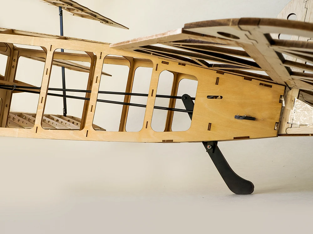 Balsawood модель самолета лазерная резка электрическая мощность Fokker DRI 1540 мм размах крыльев строительный комплект деревянная модель/деревянный самолет