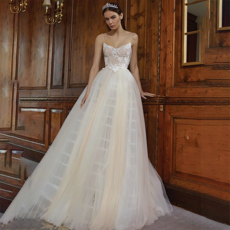 

Spaghetti Straps Tulle Wedding Dresses For Women Appliqued Backless Beach Wedding Bridal Gowns vestidos de novia