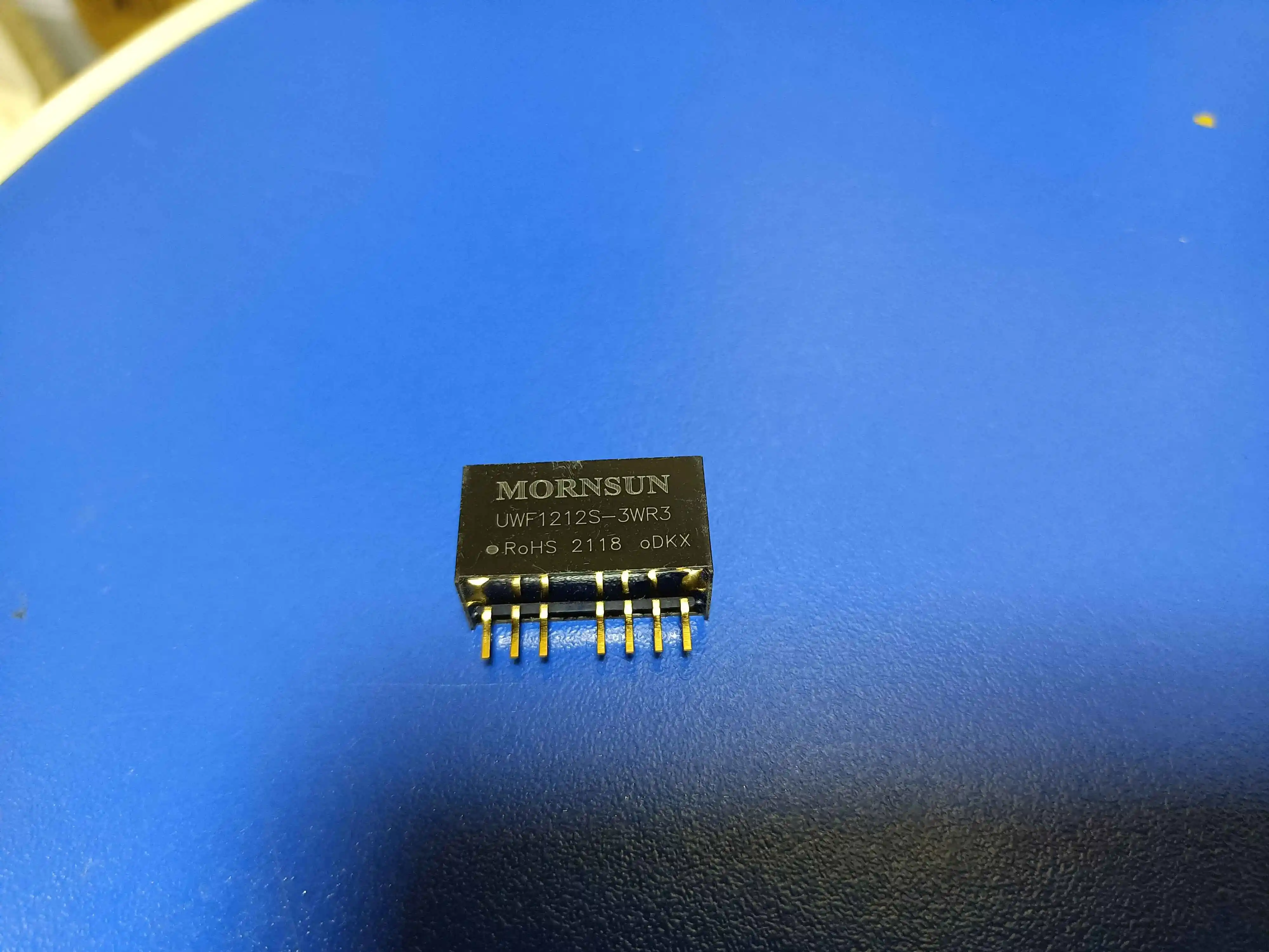 

Qixinruite 2PCS/LOT Brand new original UWE1212S-3WR3 UWF1212S-3WR3 input 4.5-36vdc output 12V 0.25A 3KV