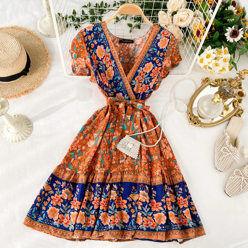 Boho 2021 в винтажном стиле С v образным вырезом с цветочным принтом тонкий короткое