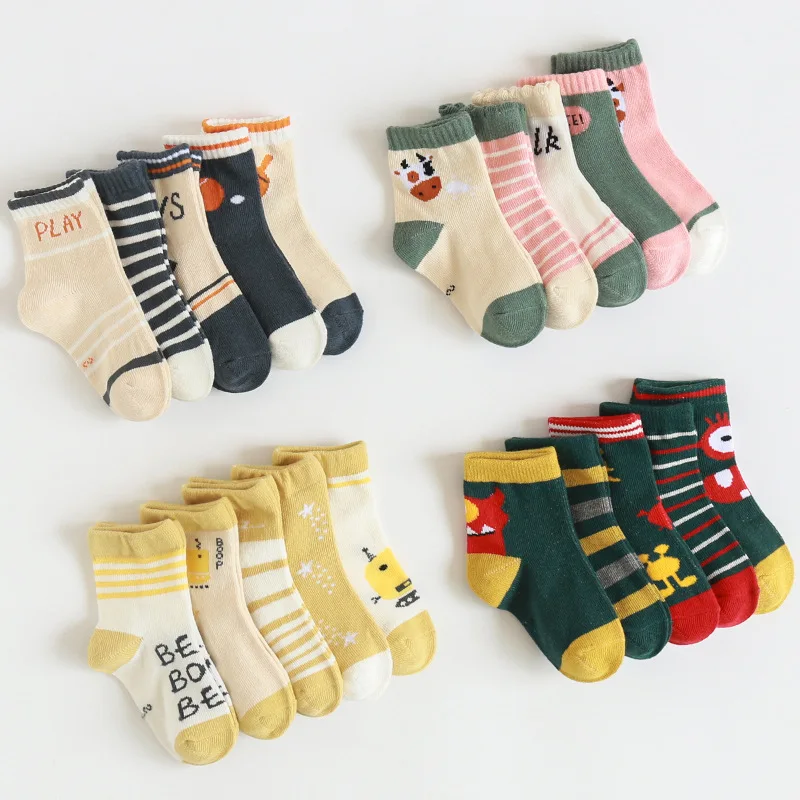 Новые стильные детские носки с героями мультфильмов на осень и зиму милые без