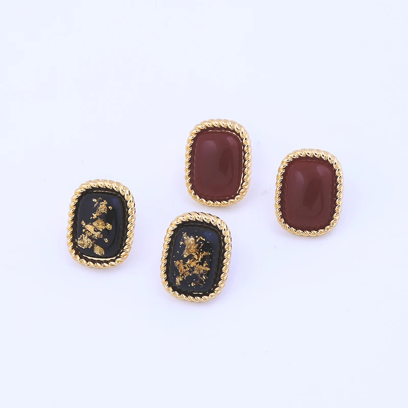 Серьги-гвоздики из смолы золотого цвета с геометрическим рисунком 1 доллар