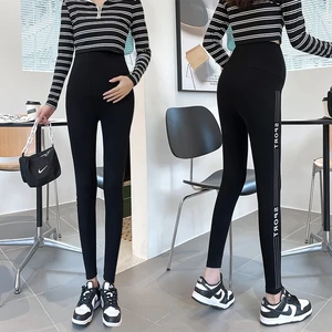 The new bottoming pants for pregnant women in autumn high-waist belly lifts for pregnant women fashionable all-match pants