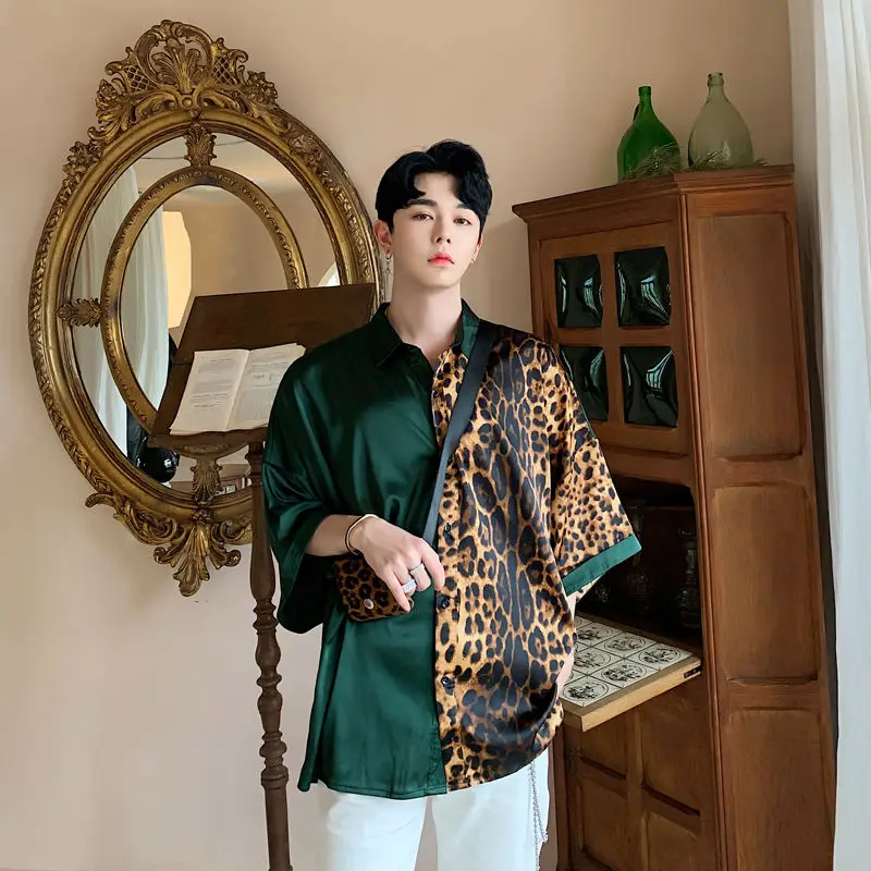 

2020 Summer Men's Splicing Color Bag Decoration Loose Short Sleeves Hawaiian Shirt Mens Fashion Shirts Camisa Masculina M-XL