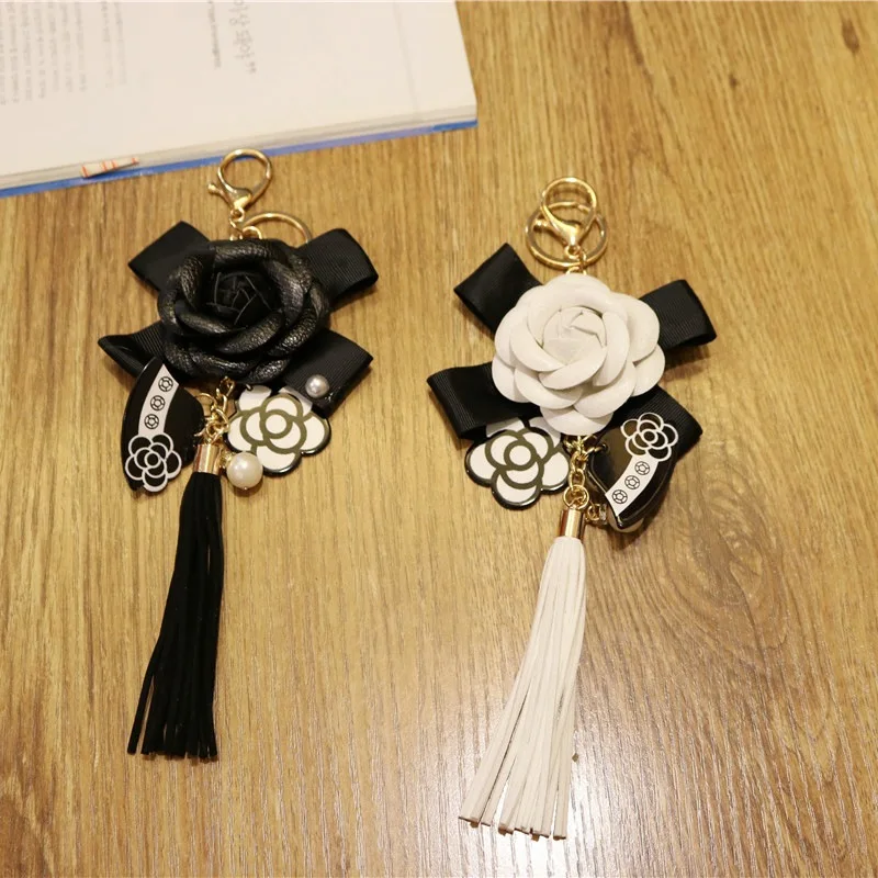 Fashion Creative Korean Leather Tassel Keychain   Cute Personality Bag Charm Keychain   Ladies Car Fun Mobile Phone Keychain