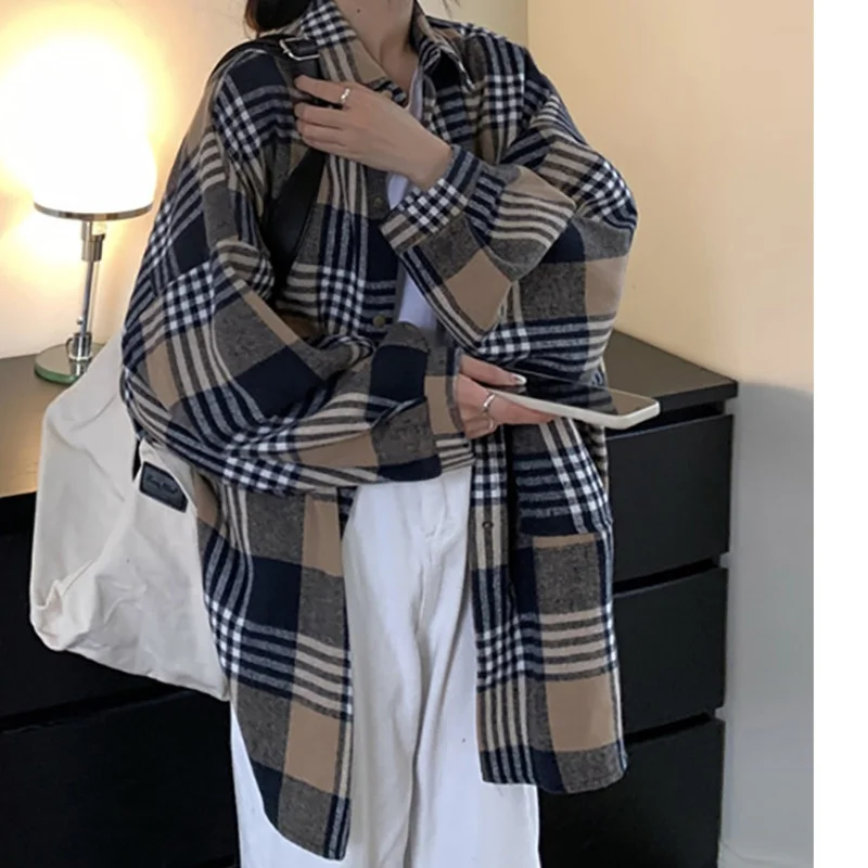 

Blouse Women's Autumn 2021 New Port Style Frosted Plaid Style Loose Medium and Long Sleeve Coat