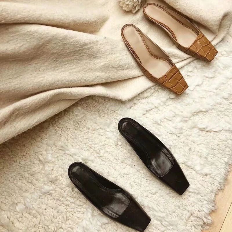 Женские крокодиловые туфли сандалии на низком каблуке квадратный носок тиснение