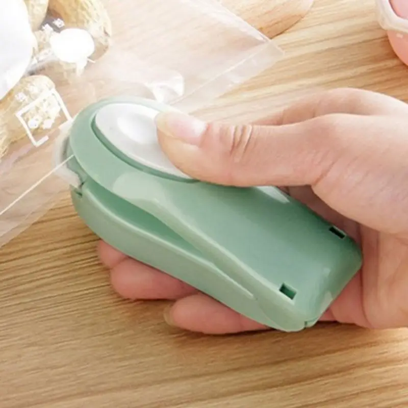 

Portable Mini Sealer Sealing Machine for Plastic Bags Food Preservation Vacuum Air Storage Clip