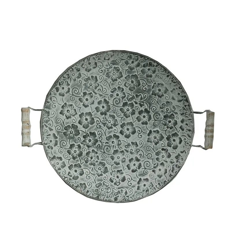 

Handcrafted Round Flat Metal Plate Retro Dessert Cake Bread Plate Decorative Antique Serving Tray With Handles