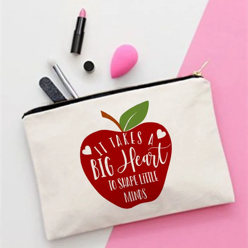 

Women takes a big heart Printed Make up bag Fashion Women Cosmetics Organizer Bag for Travel Colorful Storage Bag for Lady Bag