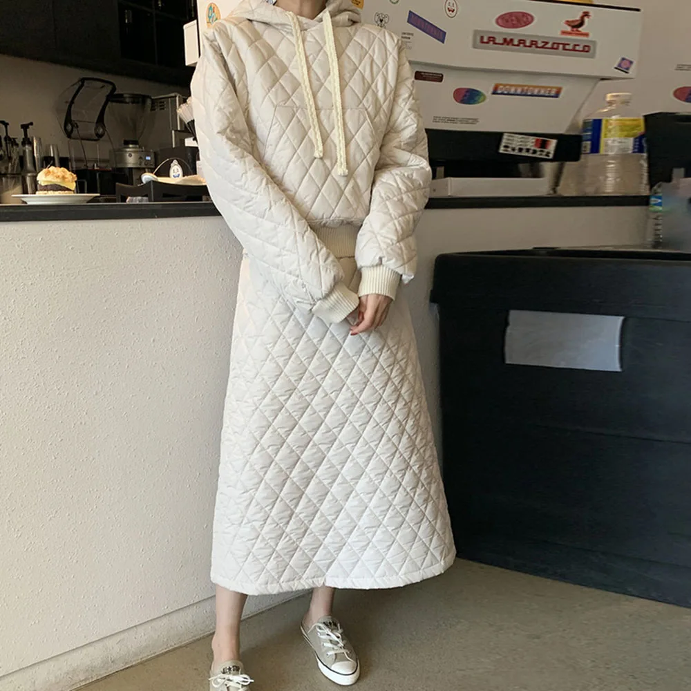 

2021 Two Piece Set Winter Lazy Style Hooded Quilted Warm Jacket With Pocket And High Waist Diamond Plaid A Line Skirt Suit Women