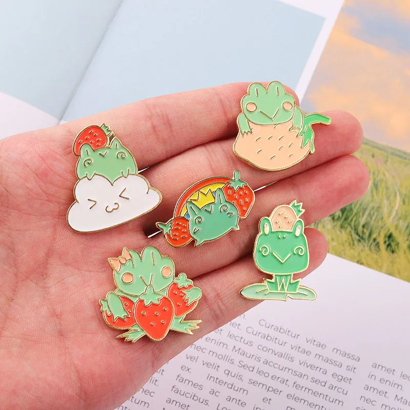 

Cute Funny Frog Brooches Strawberry Animal Enamel Pin Denim Lapel Bag Pin Anime Froggy Metal Badge Jewelry Gift For Friends Gift