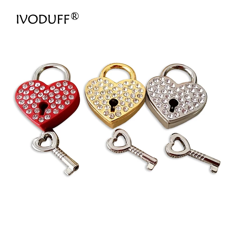 3 цвета Стразы с бриллиантами любовь сердце замок ключ для украшения багажа от AliExpress WW