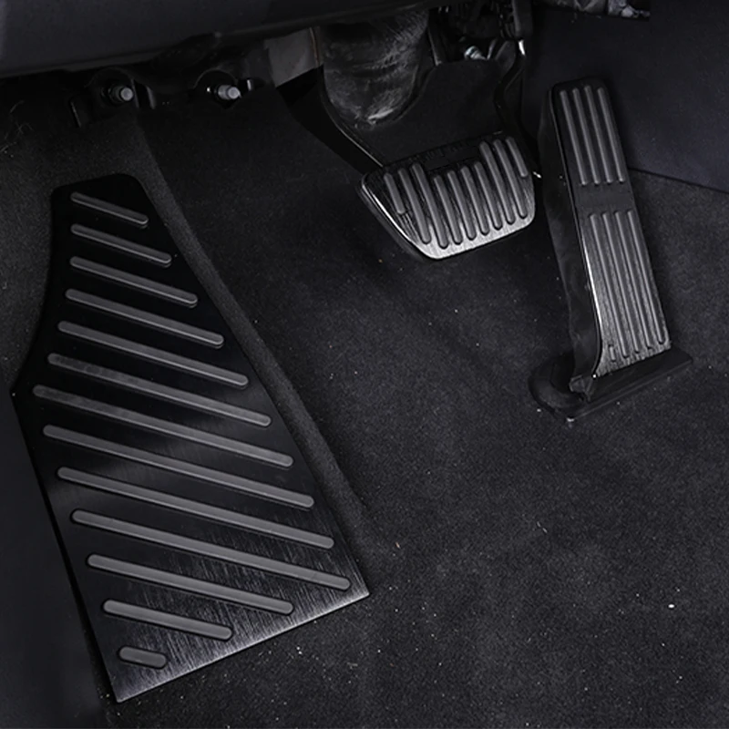 

For Toyota Highlander XU70 2020 2021 2022 2023 Aluminum Car Accelerator Gas Pedals Brake Pedal Non-Drilling Cover Footrest Pad