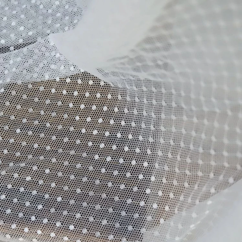 Тюлевая кружевная ткань в горошек черно-белая для девочек свадебная одежда