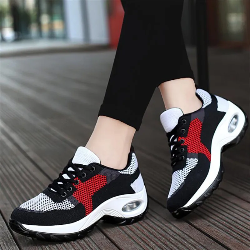 

Large size women's shoes comfortable breathable air cushion, increased fashion versatile casual sports women's vulcanized shoes