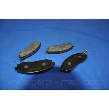 Колодки тормозные HYUNDAI H-1/STAREX 2.4-2.5D 97- передние PARTS | Автомобили и мотоциклы
