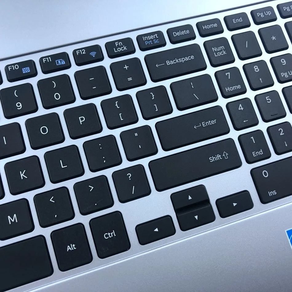 US Palmrest Laptop Keyboard For Samsung NP550XTA-K01US 550XAA-X05 X06 NP551XAA BA98-01479A Silver us Layout | Компьютеры и офис