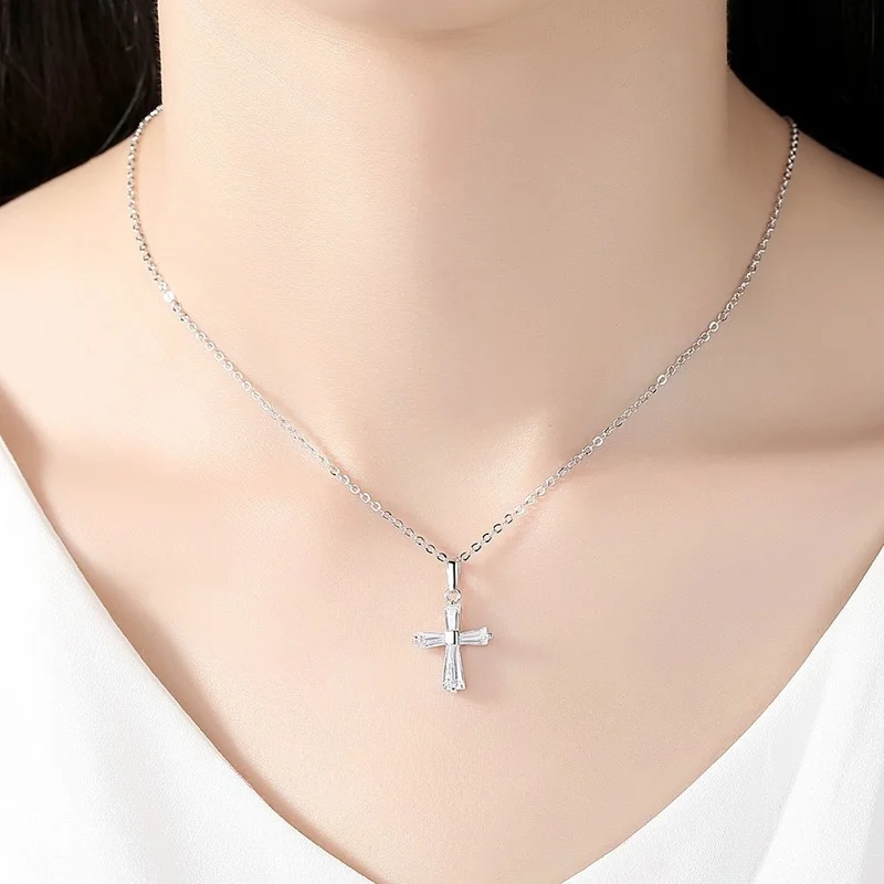 

Fashion flash diamond holy light cross necklace women's short clavicle chain