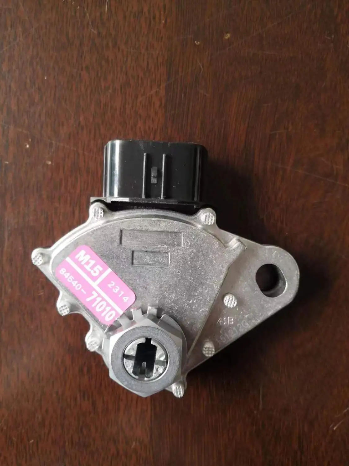 

Car Gearbox Neutral Safety Switch for Toyota Tacoma 4Runner Lexus 84540-04010 84540-71010