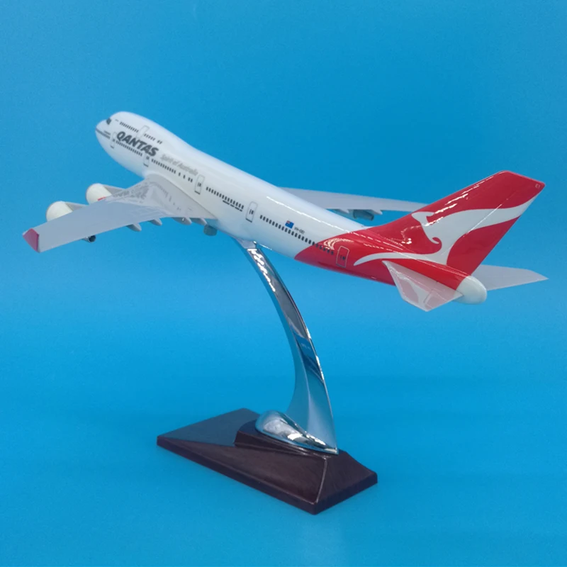 32CM 1:250 B747model QANTAS Australia airline with alloy base resin aircraft plane collectible display model collection | Игрушки и