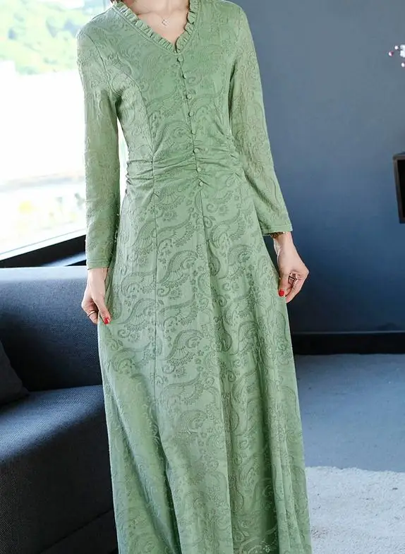 

2020 Women in spring and autumn Summer with New style fashion V-neck dress