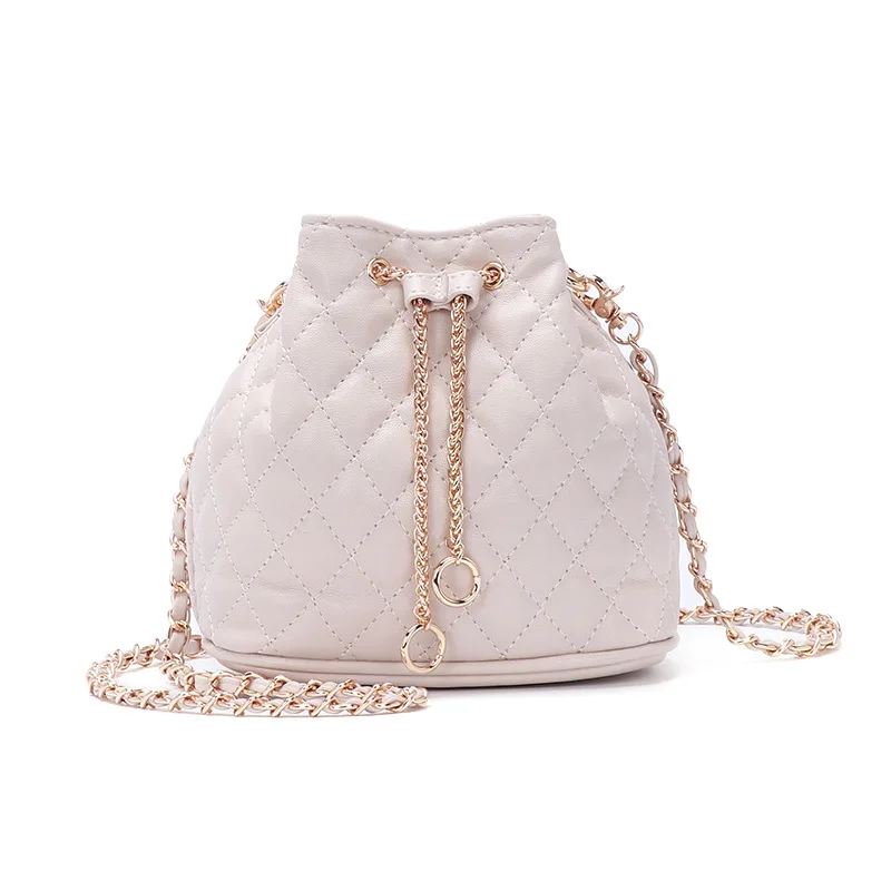 

Women's bag 2020 new trendy bucket bag fashion all-match portable messenger women's bag diamond chain drawstring shoulder bag