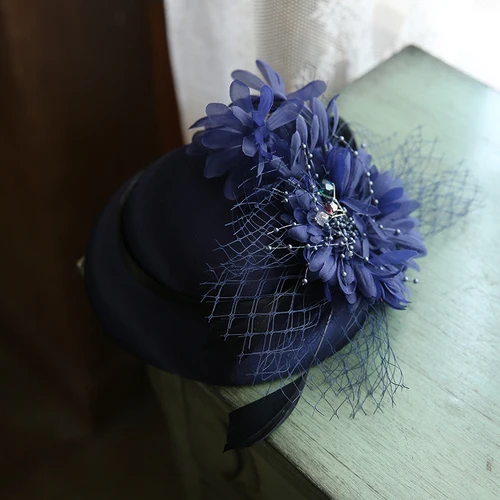 French Ladies Mini Wedding Headwear Feather Veil Fedora Cap Elegant Ladies Cocktail Race Horse Party Fascinator Hair Clips New - Color: Navy