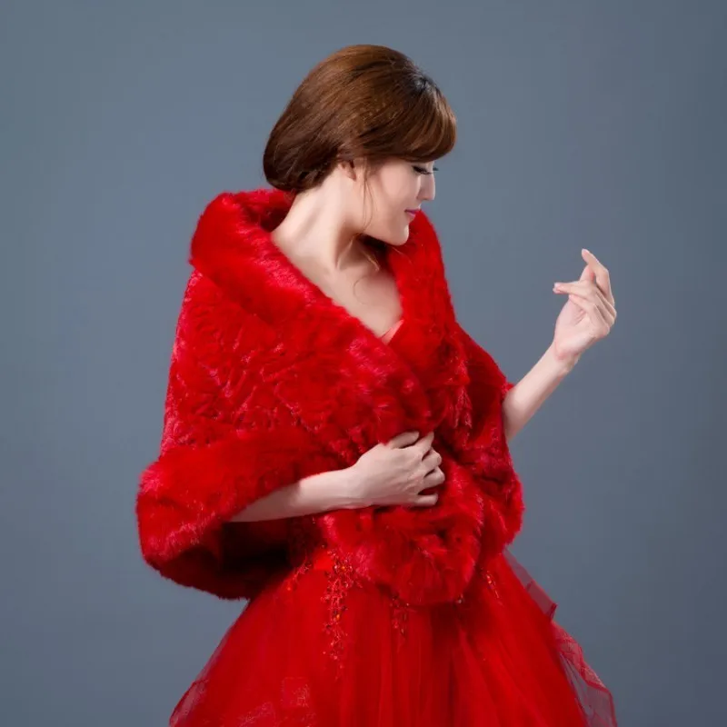 Зимняя теплая верхняя одежда из искусственного меха для невесты красная белая
